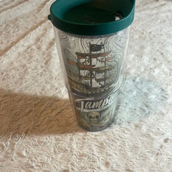 Tampa Florida TERVIS cup 24 ounce - Picture 1 of 6